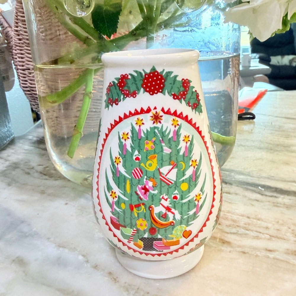 Vintage 1983 Portmeirion Spirit Of Christmas Vase By Susan Williams-Ellis